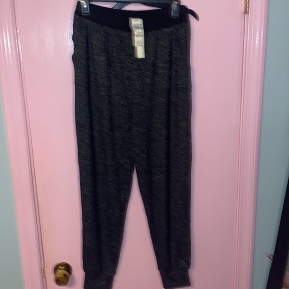 Matching set - Picture 4 of 5